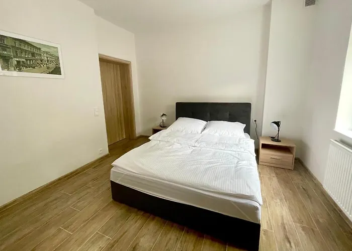 Apartamenty Sokola Blisko Szpital Im M Kopernika, Orientarium Zoo, Atlas Arena, Ec1, Mandoria