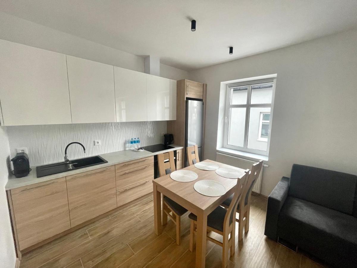 Sokola Blisko Szpital Im M Kopernika, Orientarium Zoo, Atlas Arena, Ec1, Mandoria Apartment *